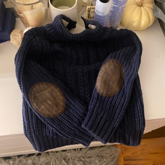 Cableknit sweater - Picture 2 of 2